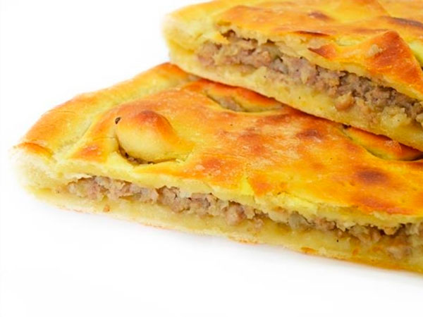 Фото Пирог с мясом, капустой